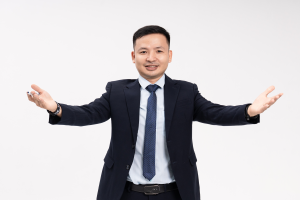Bác sĩ Hoà