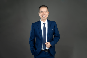 Bác sĩ Lê Xuân Dương