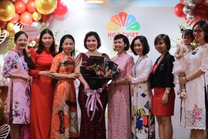 Nguyễn Hồng Ngọc và đồng nghiệp