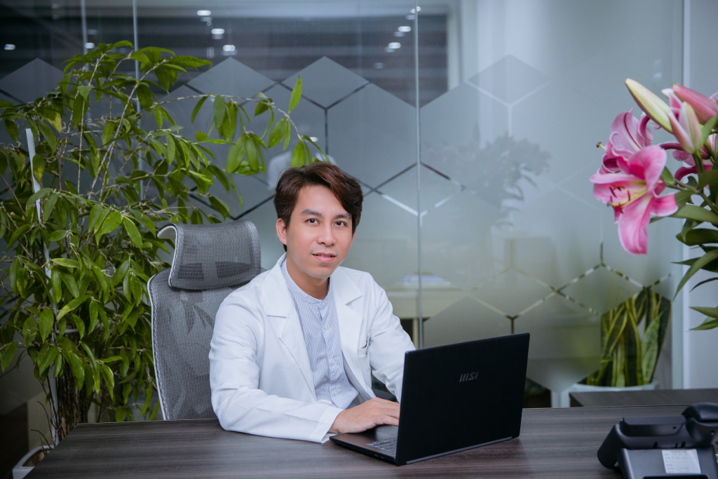 Bác sĩ Nguyễn Ngọc Tú
