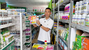 Phạm Đức Thiện giới thiệu sản phẩm