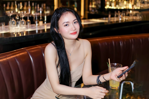 Đinh Ánh Huyền
